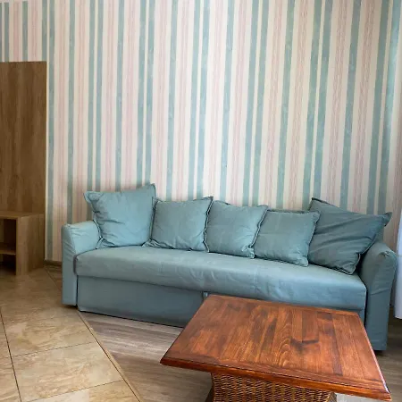 Karolinka 住宿加早餐酒店 莱鲍