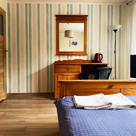 Karolinka 住宿加早餐酒店 莱鲍