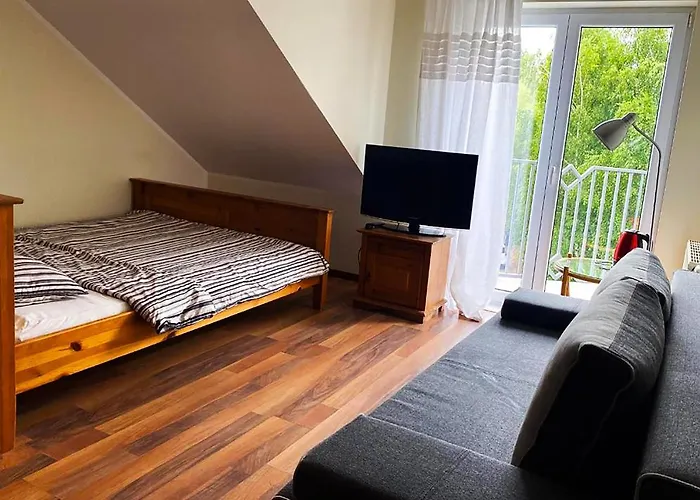 Karolinka Nocleg ze śniadaniem 3*